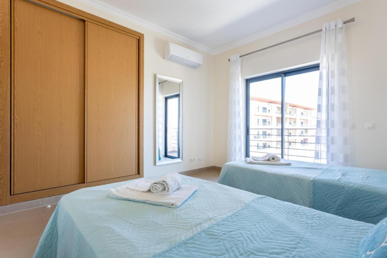 Horizon Apartment By Seewest ลากอส ภายนอก รูปภาพ